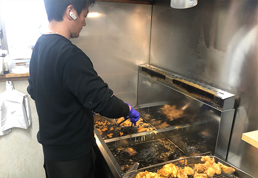 自慢の秘伝ダレ